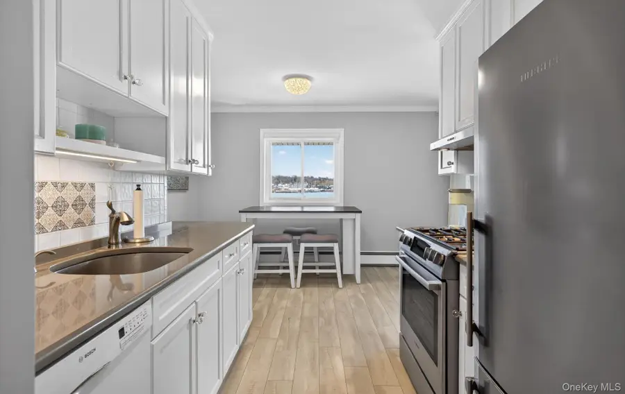 1 Toms Point Lane #17G, Port Washington, NY 11050 - #3