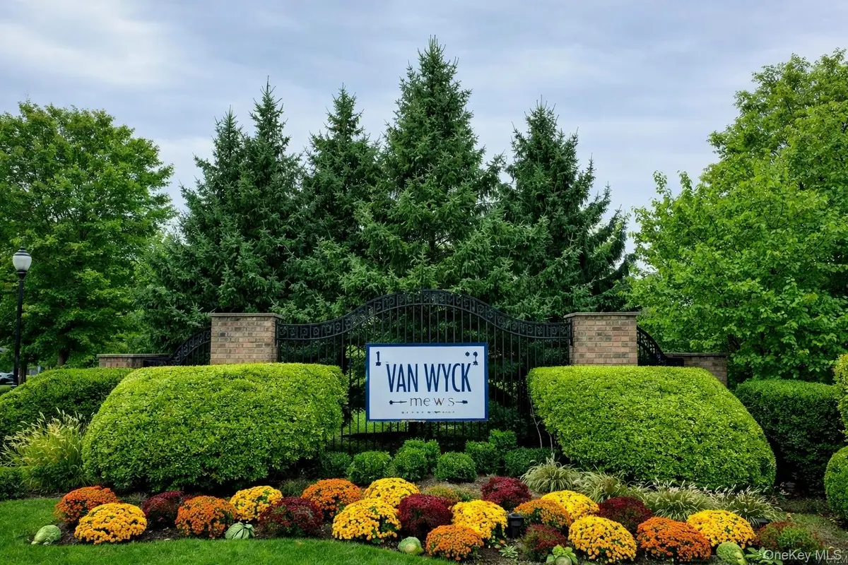 612 Saratoga Lane, Fishkill, NY 12524 - #1