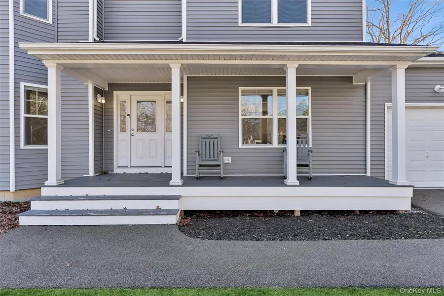 164 Chestnut Street, Mount Sinai, NY 11766 - #3