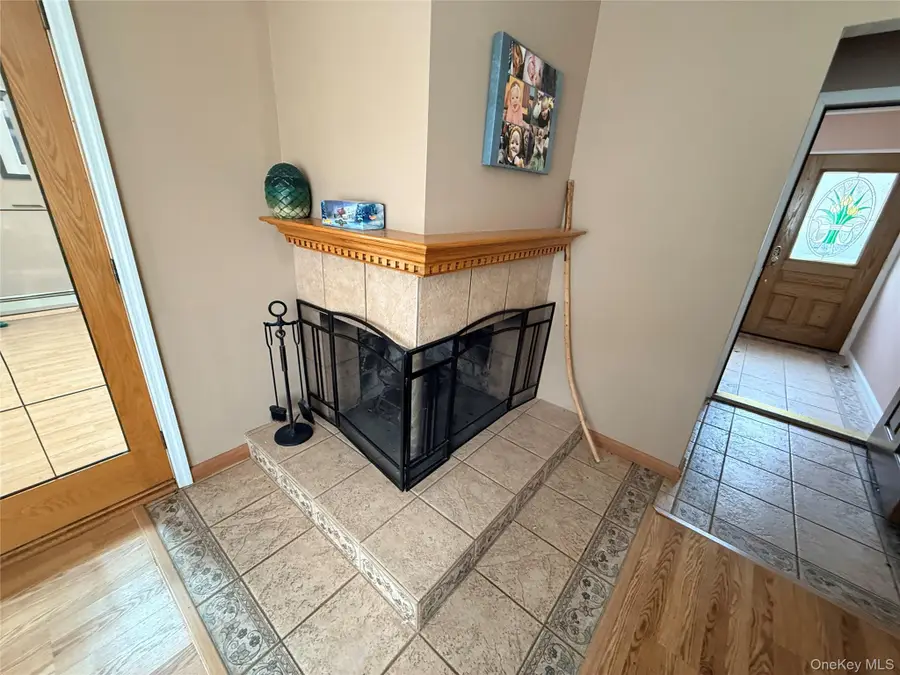 85 Riverside Avenue, Massapequa, NY 11758 - #3