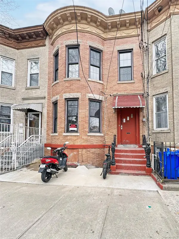 22 Chestnut Street, Brooklyn, NY 11208