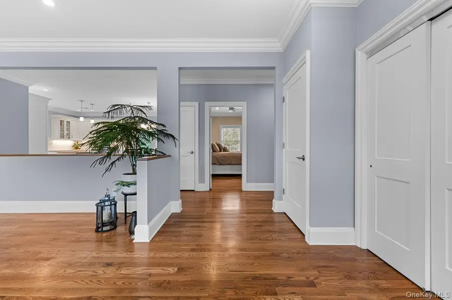 66 Arch Drive, Holbrook, NY 11741 - #3