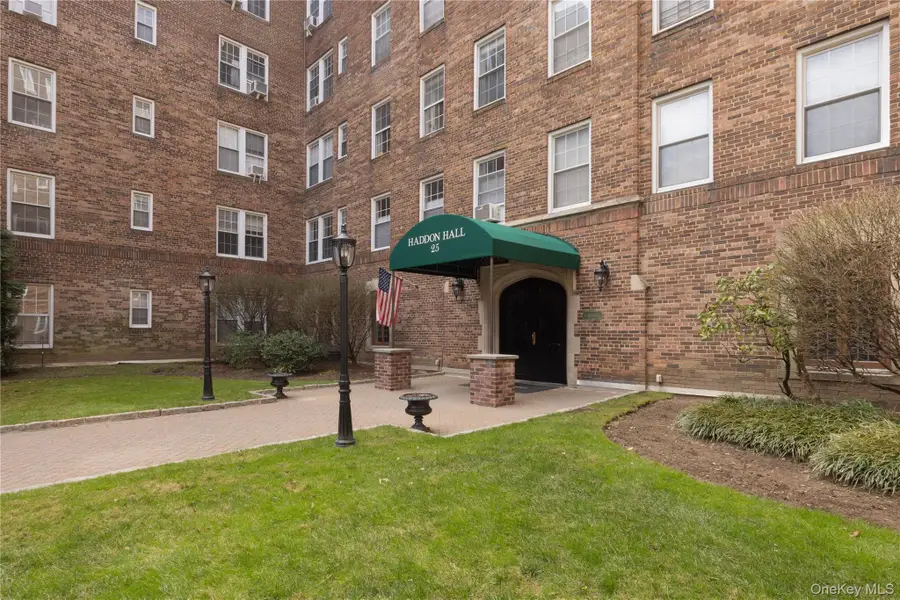 25 Parkview Avenue #2K, Bronxville, NY 10708 - #3