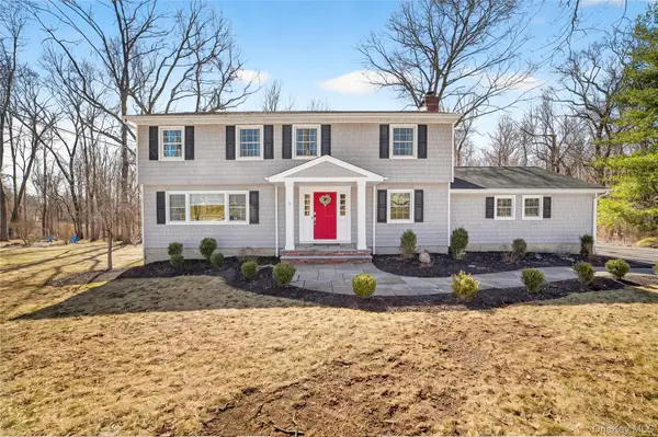 9 Mohawk Lane, Yorktown Heights, NY 10598