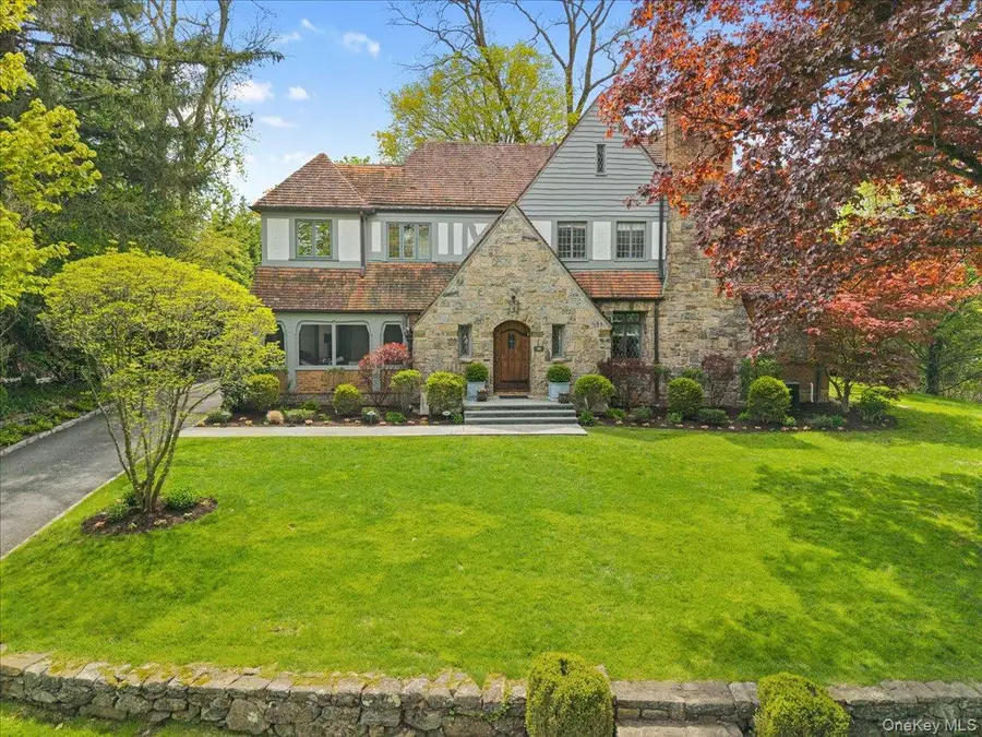 10 Locust Ridge Road, Larchmont, NY 10538 - #2