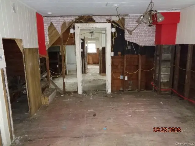 19 E 10th Road, Broad Channel, NY 11693 - #2