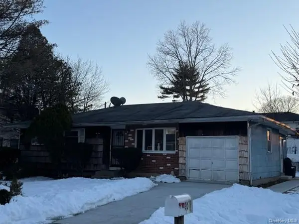 20 S 31st Street, Wyandanch, NY 11798