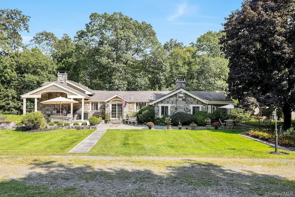 103 Church Hill Road, Carmel, NY 10512