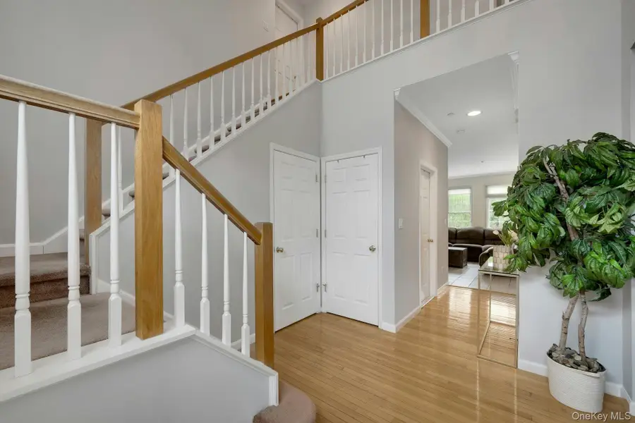 33 Valimar Boulevard, White Plains, NY 10603 - #3