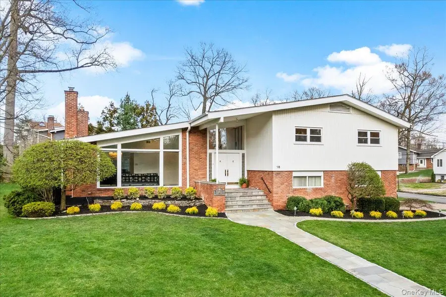 16 Dell Drive, Eastchester, NY 10709 - #3