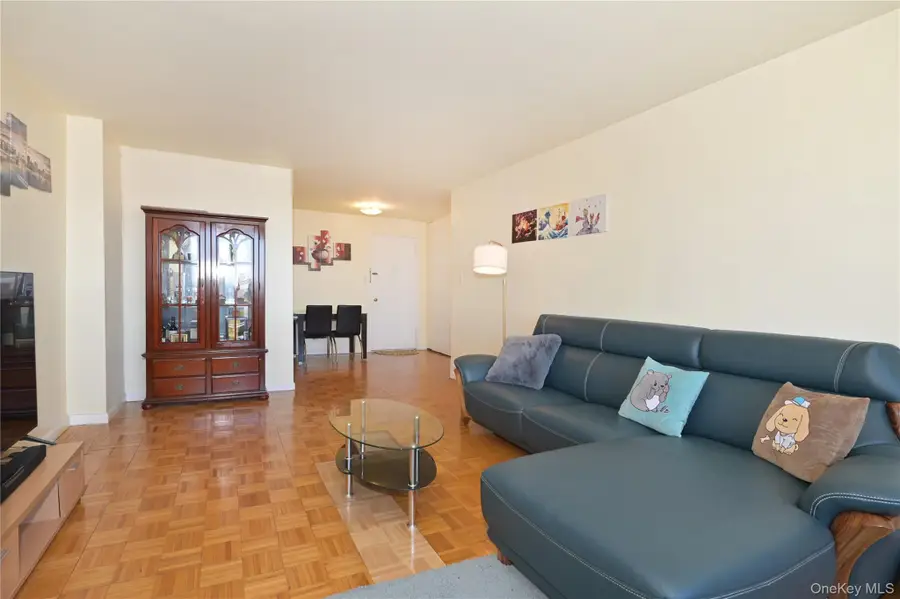 61-20 Grand Central Parkway #A1204, Forest Hills, NY 11375 - #3