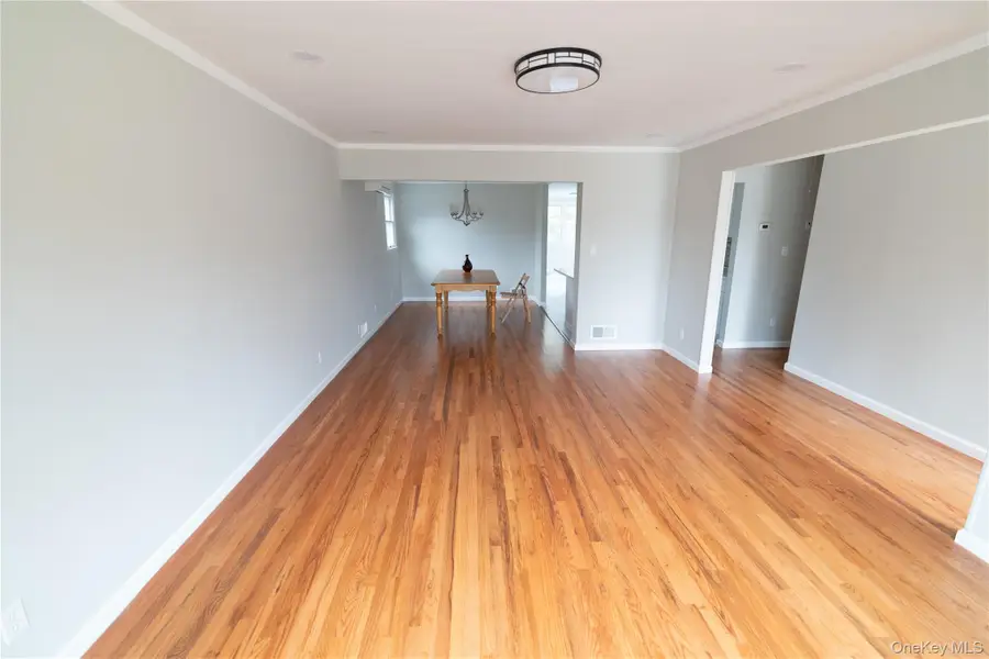 131 Ira Road, Syosset, NY 11791 - #2