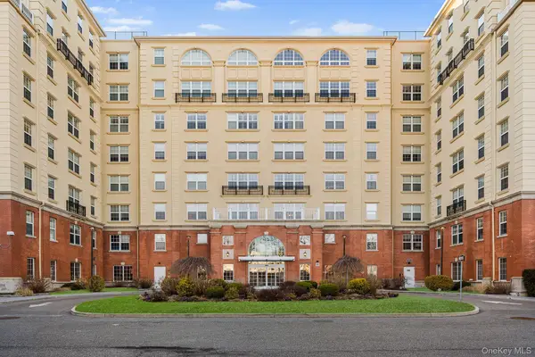 10 Byron Place #615, Larchmont, NY 10538