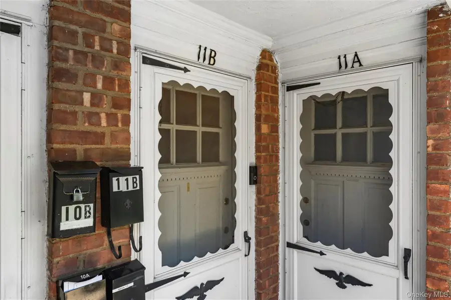 40-01 Little Neck Parkway #11-B, Little Neck, NY 11363 - #3