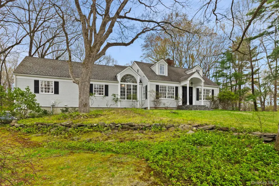 137 Old Stone Hill Road, Pound Ridge, NY 10576 - #2