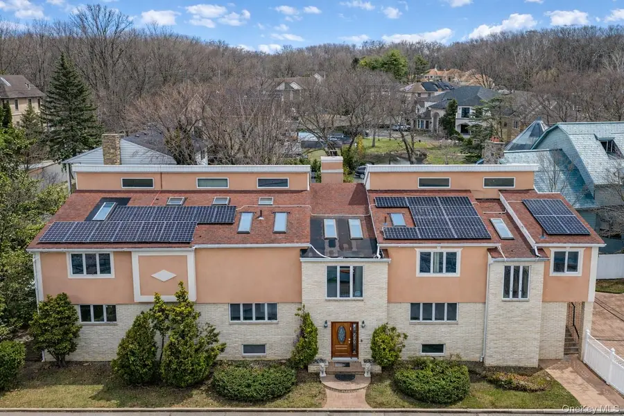 201 Arbutus Avenue, Staten Island, NY 10312 - #2