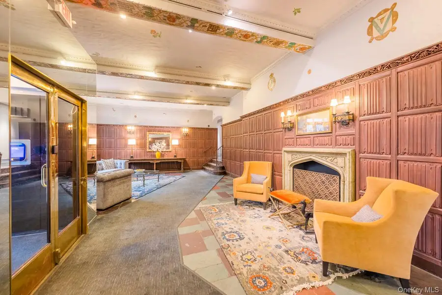 4 Maple Drive #6O, Great Neck, NY 11021 - #3