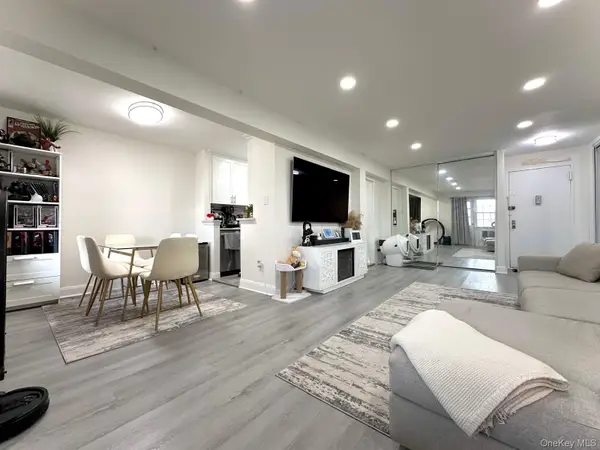 151-15 84th Street #3M, Howard Beach, NY 11414