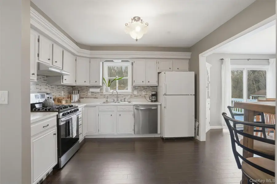 219 Lynch Avenue, New Hampton, NY 10958 - #2