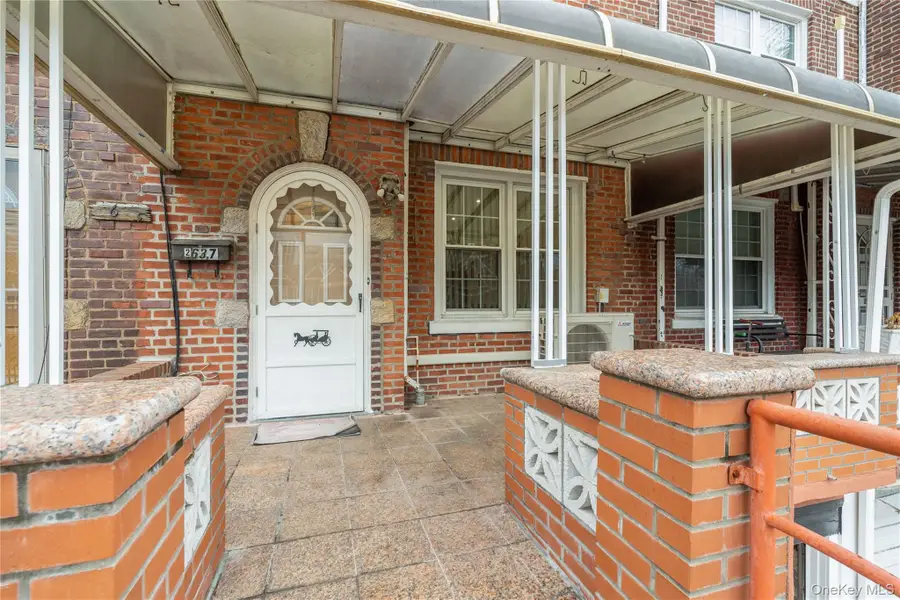 2637 Hubbard Street, Brooklyn, NY 11235 - #3