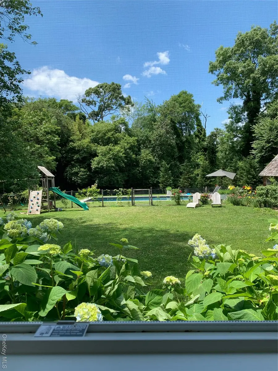 36 S Howells Point Road, Bellport, NY 11713 - #3