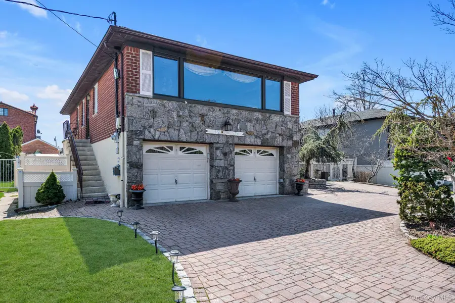 138-10 11 Avenue, Malba, NY 11357 - #2