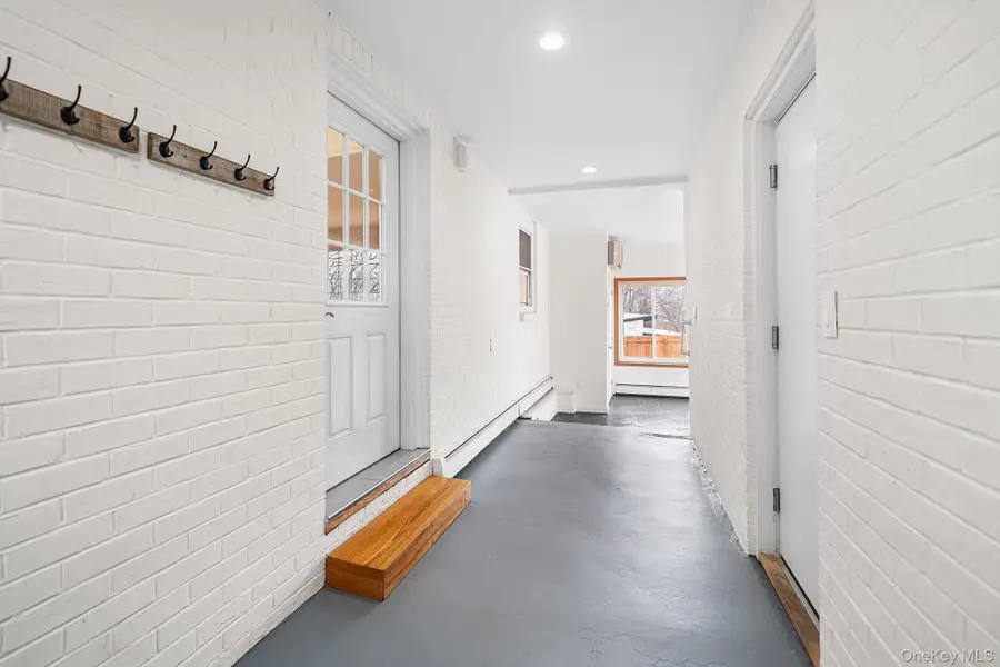 9 Sunrise Terrace, Newburgh, NY 12553 - #3