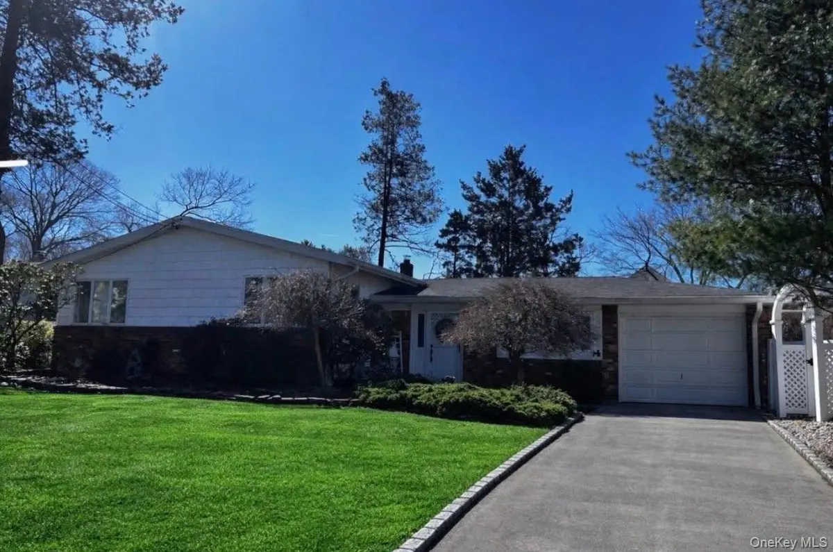 22 Pioneer Boulevard, South Huntington, NY 11746 - #1