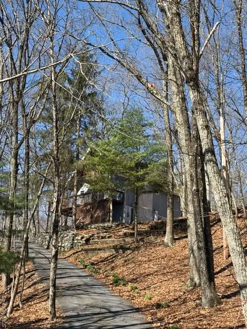 120 Swallow Court, Pocono Mountain Lake Estates, PA 18324 - #2