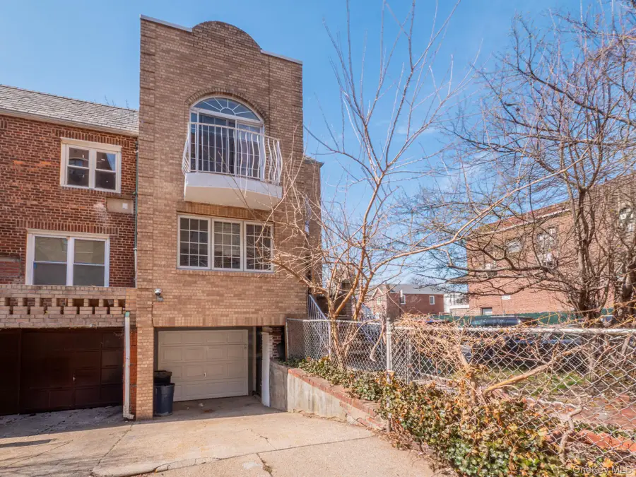 98-25 67th Avenue, Rego Park, NY 11374 - #3