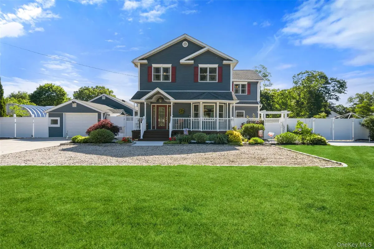 2185 Sycamore Avenue, Ronkonkoma, NY 11779 - #1
