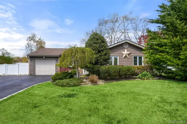 21 Elkin Drive, Middle Island, NY 11953