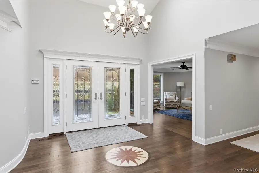 9 Watercrest Court, Head Of The Harbor, NY 11780 - #3