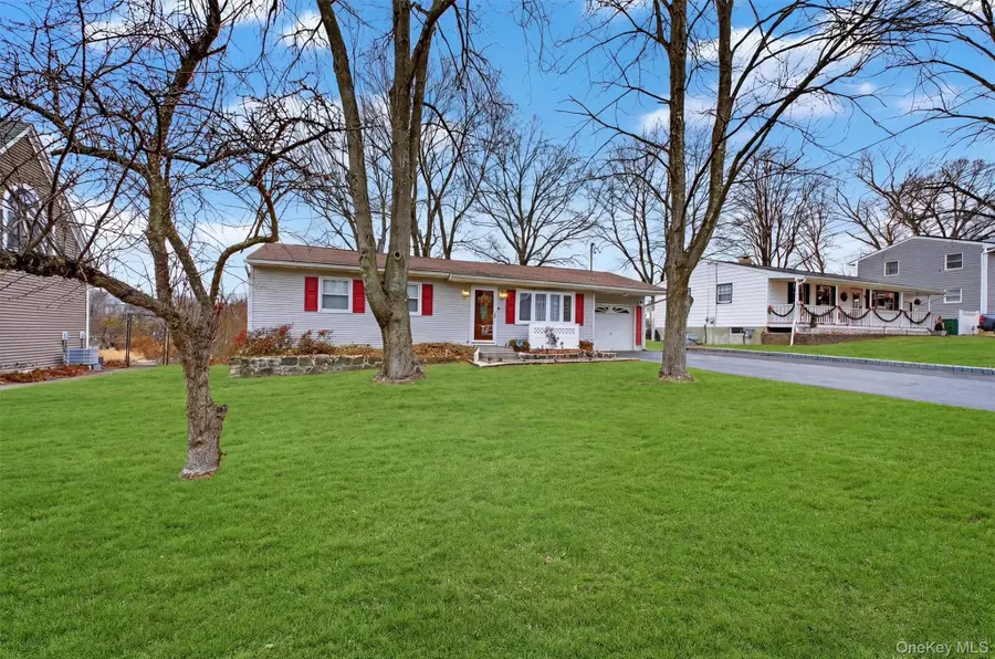 18 Cardinal Drive, Poughkeepsie, NY 12601 - #2