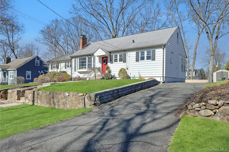 4 Ward Street, Suffern, NY 10901 - #3