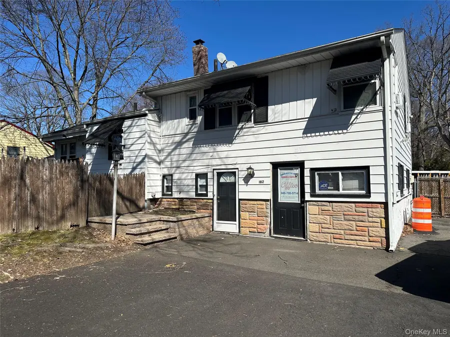 33 Marion Place, Pearl River, NY 10965 - #2