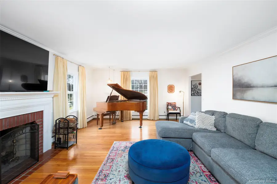 44 Thornwood Drive, Poughkeepsie, NY 12603 - #2