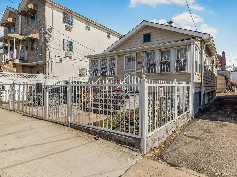 3408 Ely Avenue, Bronx, NY 10469 - #2