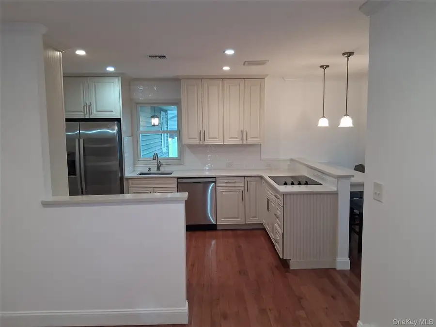 71 Cooks Road, East Patchogue, NY 11772 - #3