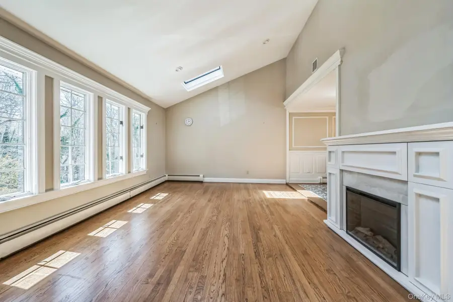 3 Glen Way, Cold Spring Harbor, NY 11724 - #2