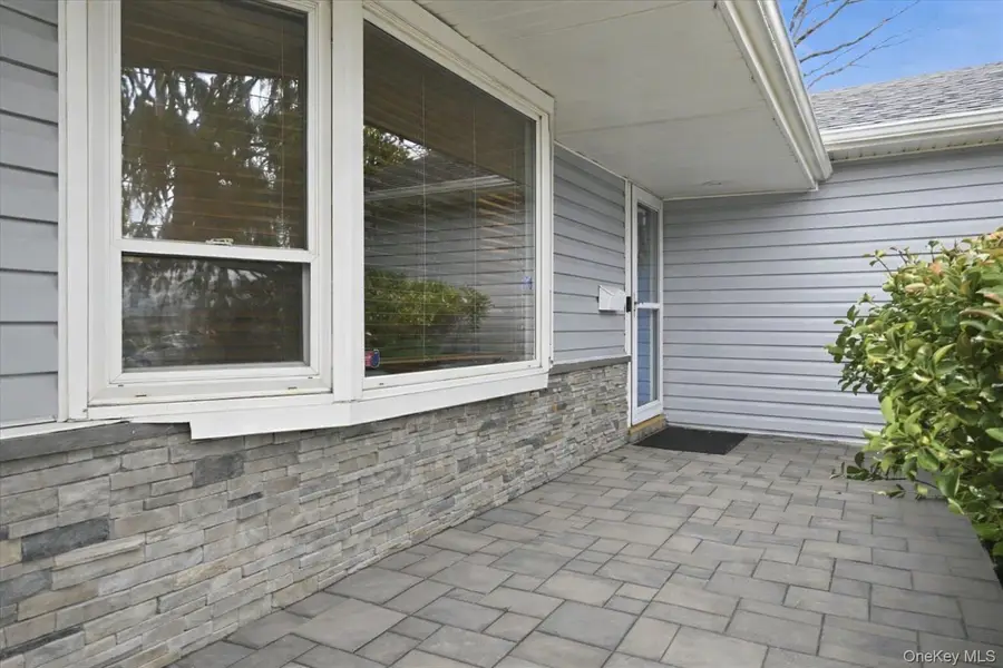 1261 Meadowbrook Road, Merrick, NY 11566 - #2