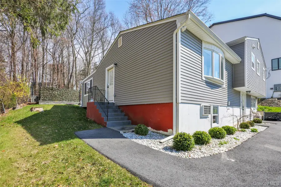 15 Duelk Avenue, South Blooming Grove, NY 10950 - #3