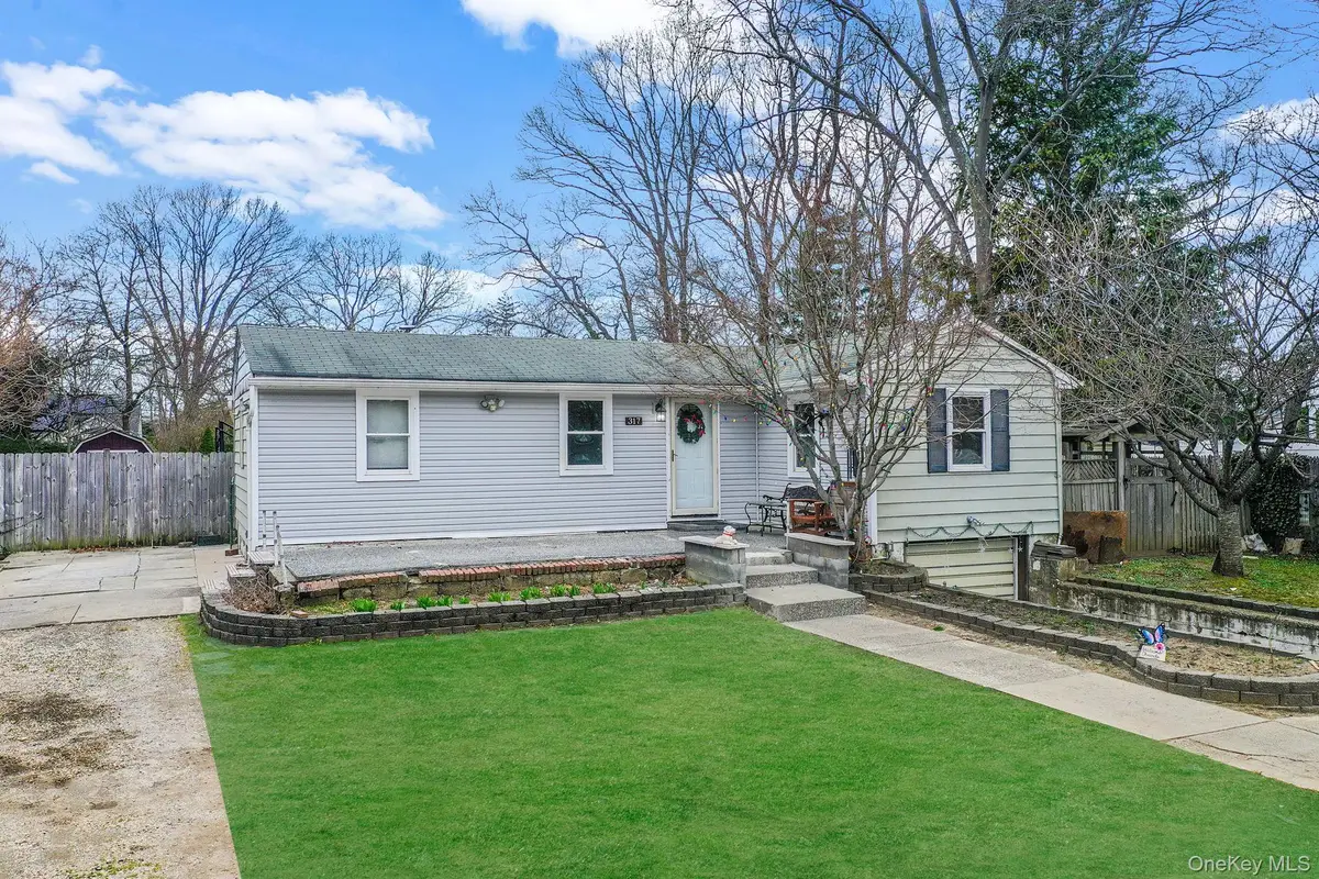 317 Centre Avenue, Lindenhurst, NY 11757 - #1