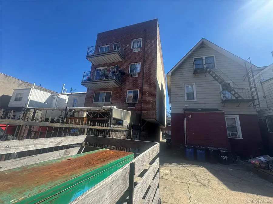 100-11 40th Road, Corona, NY 11368 - #3