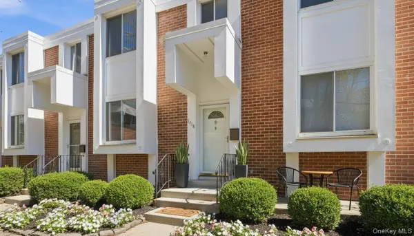 1418 Fox Glen Drive, Hartsdale, NY 10530