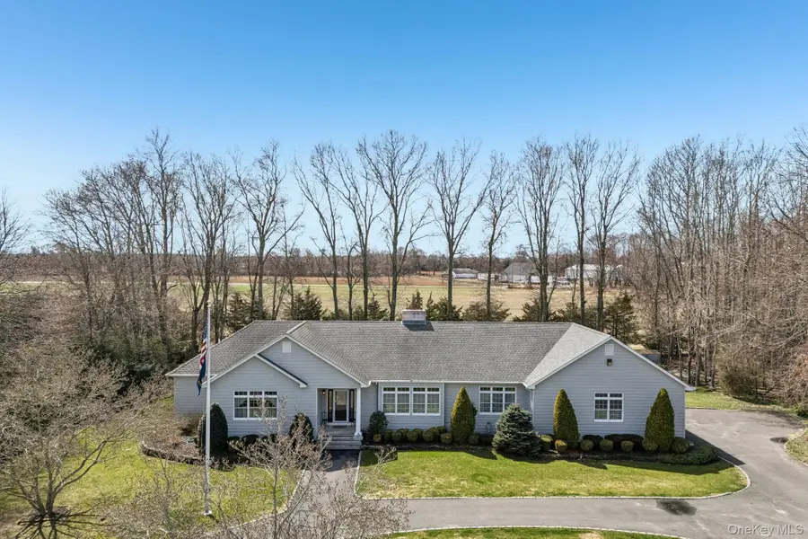 1115 White Eagle Drive, Laurel, NY 11948 - #2