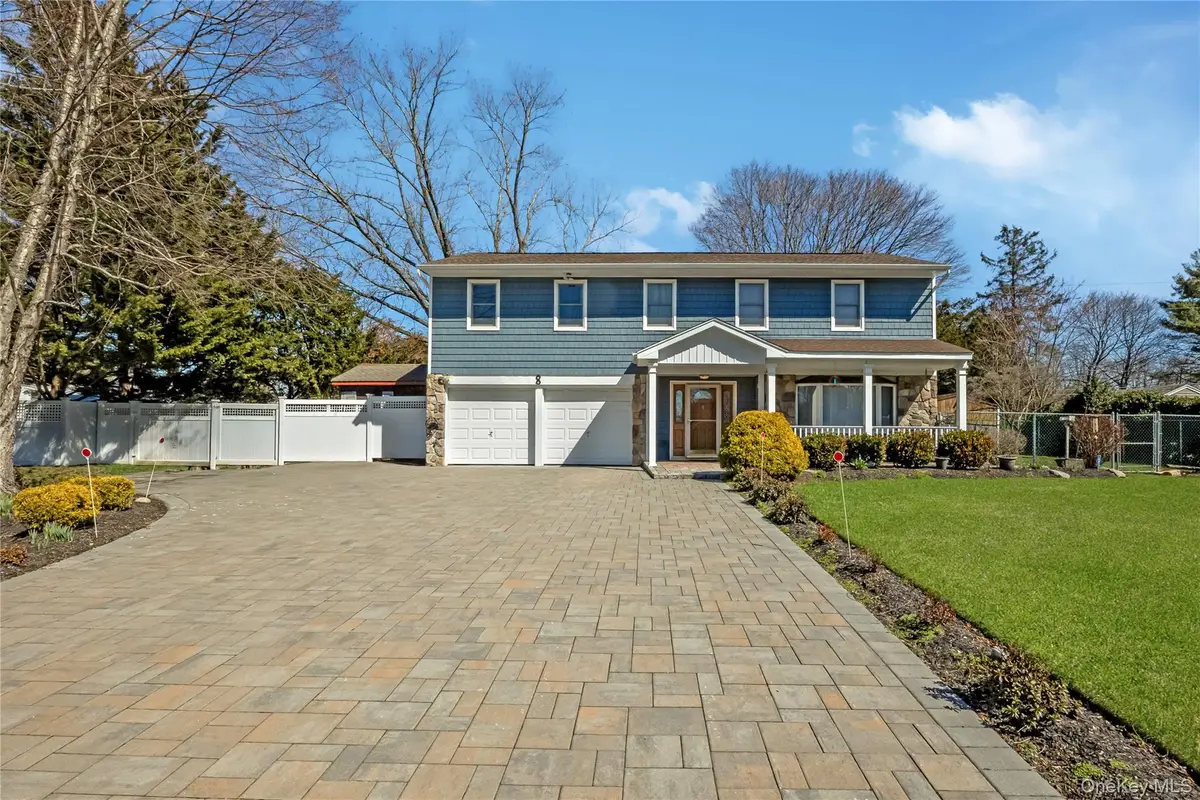 8 Shari Lane, East Northport, NY 11731 - #1