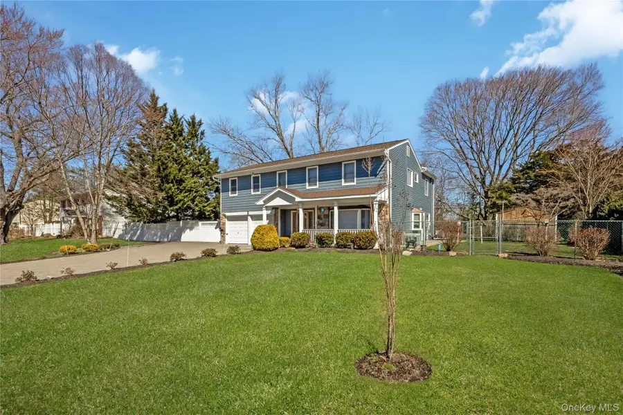 8 Shari Lane, East Northport, NY 11731 - #2