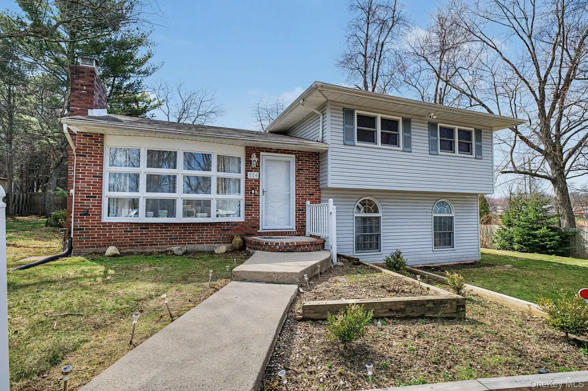 514 Kings Highway, Valley Cottage, NY 10989 - #1