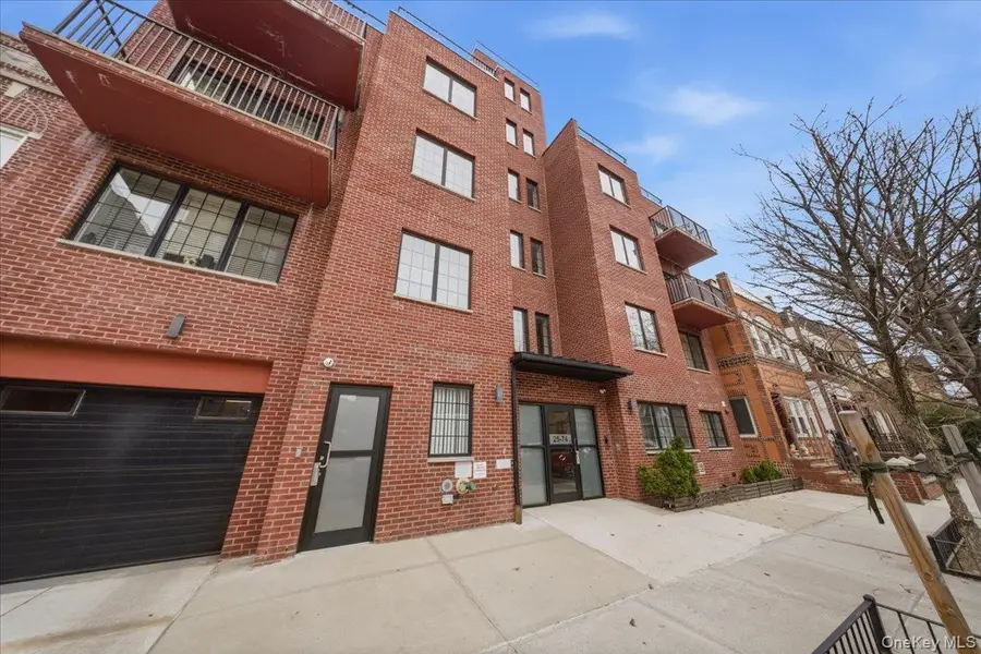 2574 34th Street #3A, Astoria, NY 11103 - #2